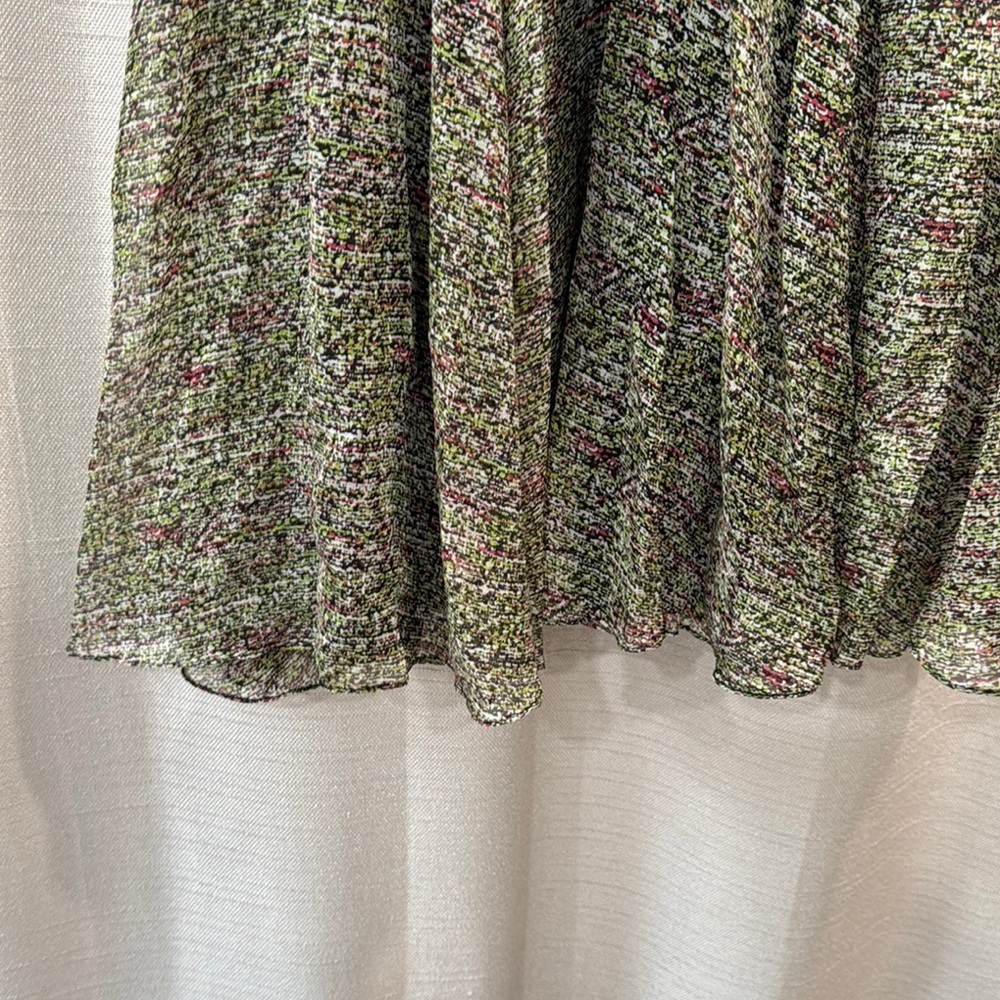DKNY 100% silk v Neck Neck Green and Wine Midi Dress Size14 - Picture 3 of 9